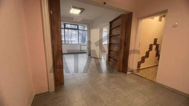 Kira - Ofis/Dükkan/Depo/Güzellik salonu olarak Center,  Plovdiv