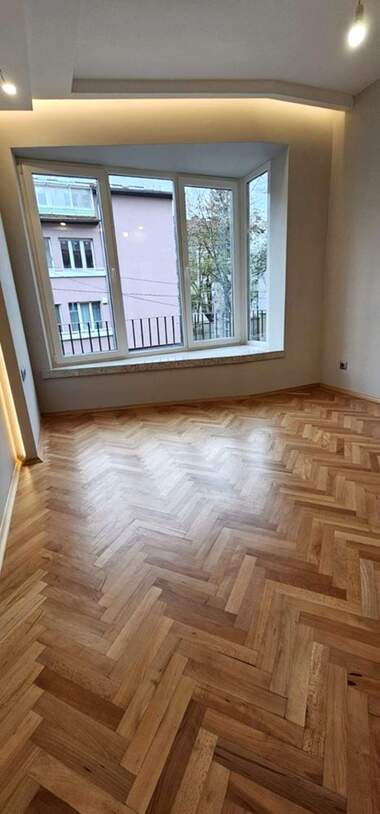 Vânzare - Apartament în Lozeneț,  Sofia