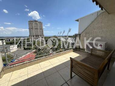 Vânzare - Apartament în Zornița,  Burgas