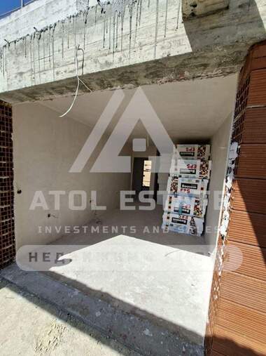 Vânzare - Apartament în Văzrajdane,  Burgas
