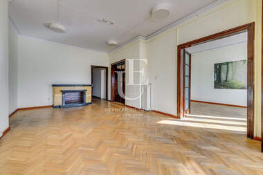Verkauf - Wohnung in Center,  Sovia