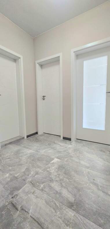 Vânzare - Apartament în Kărșiaka,  Plovdiv