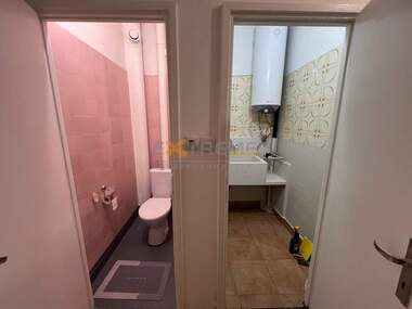 Vânzare - Apartament în Bazar Levski,  Varna