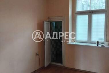 Ενοίκιο - Γραφείο σε Център,  Варна