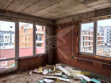 Продажба - Апартамент в Остромила,  Пловдив