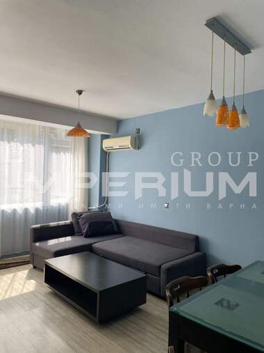 Închiriere - Apartament în Okrăjna bolnița - Generali,  Varna