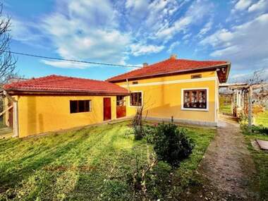 For sale - House in Lyulyakovo,  Dobrich