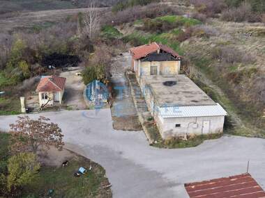 Vânzare - Spațiu industrial în Gorna Oriahovița,  Veliko Tărnovo