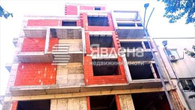Verkauf - Wohnung in Wazrajdane,  Burgas