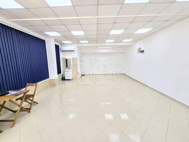 Închiriere - Magazin în Văzrajdane 1,  Varna