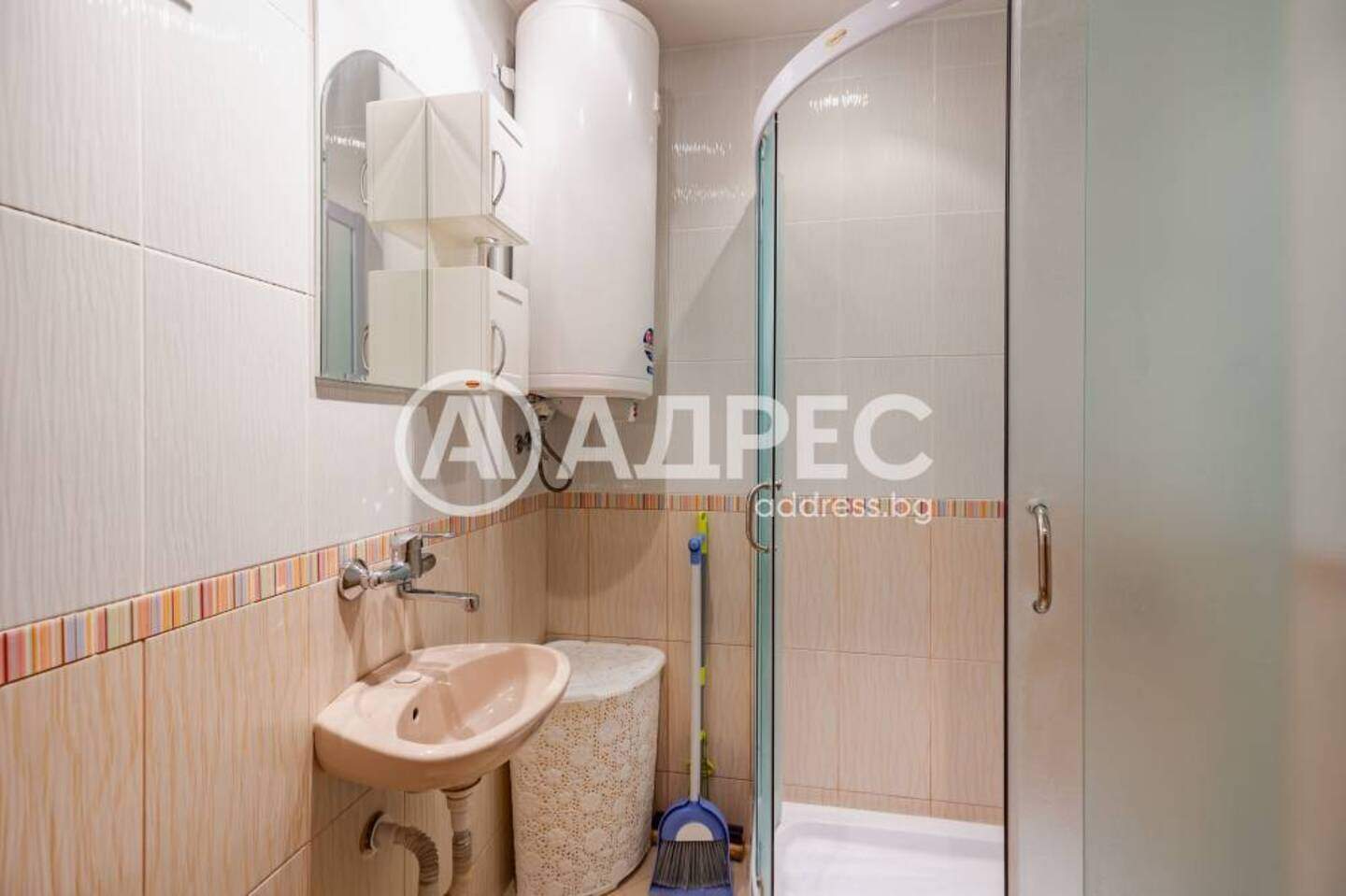 Двустаен Апартамент във Виница, Варна – снимка 8