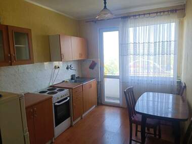 Închiriere - Apartament în Țentăr,  Vrața
