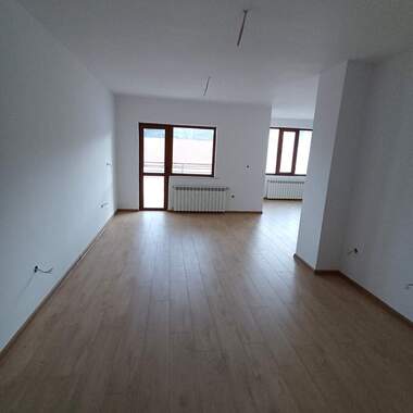 For sale - Apartment in Razlog,  Blagoevgrad