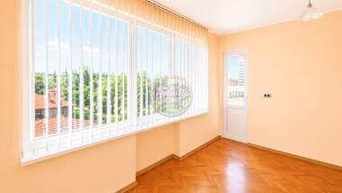 Închiriere - Apartament în Zdraveț,  Ruse