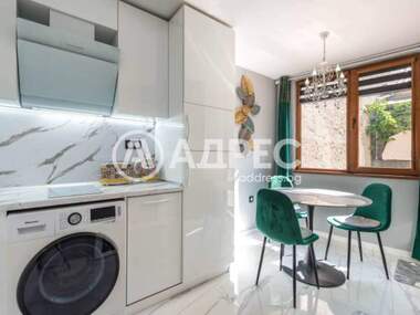 Vânzare - Apartament în Center,  Varna