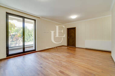 For sale - Office in Boiana,  Sofia
