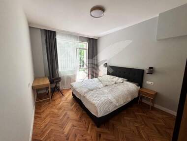 Kira - Apartman olarak Oborishte,  Sofia