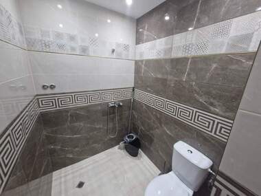 Închiriere - Apartament în Lazur,  Burgas