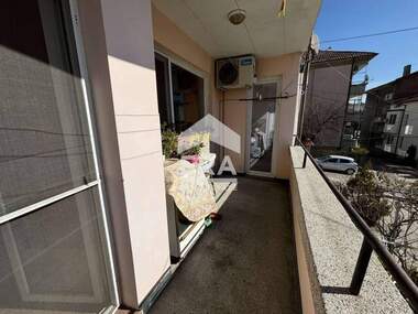Vânzare - Apartament în Republika,  Haskovo