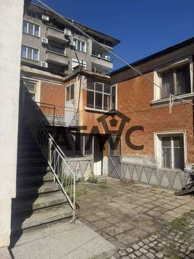 Vânzare - Casă în Hristo Smirnenski,  Plovdiv