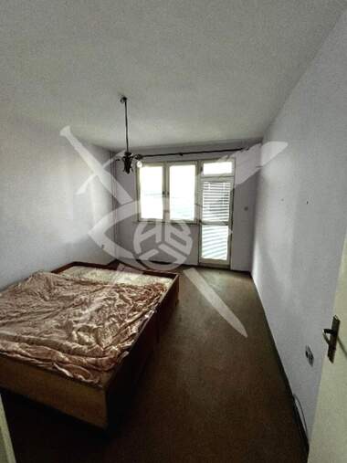 For sale - Apartment in Vazrajdane,  Burgas