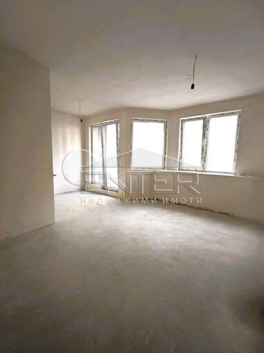 For sale - Apartment in Liatno kino Trakia,  Varna