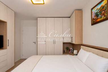 For sale - Apartment in Vtori korpus,  Shumen