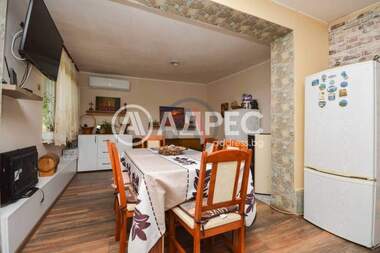 For sale - House in Mladezhko,  Burgas