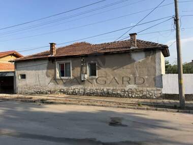 Продажба - Къща в Катуница,  Пловдив