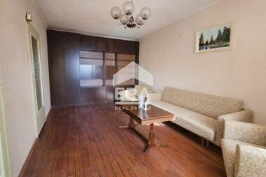 Verkauf - Wohnung in Polski Trambesch,  Weliko Tarnowo