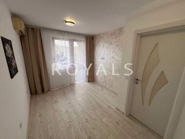 For sale - Apartment in Pogrebi,  Varna