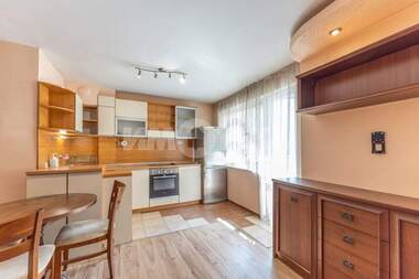 Продажба - Апартамент в Гранд Мол,  Варна