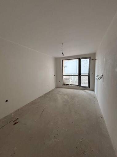 Verkauf - Wohnung in Üjen,  Plowdiw