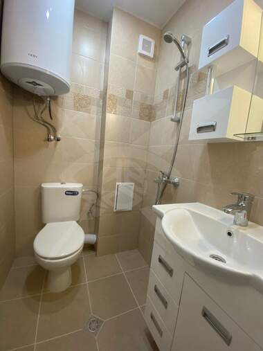 For rent - Apartment in Avtogara,  Varna