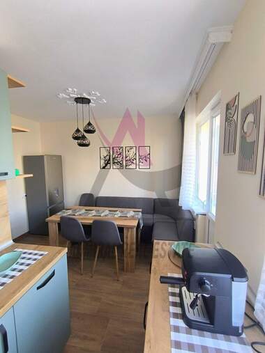 Miete - Wohnung in Awtogara,  Warna