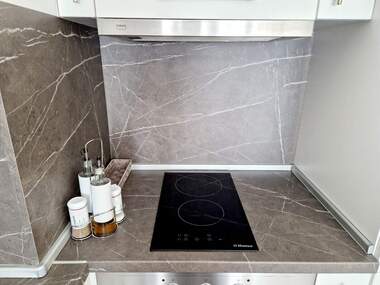 Închiriere - Apartament în Levski,  Varna