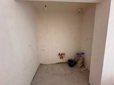 Vânzare - Apartament în Zimno kino Trakia,  Varna