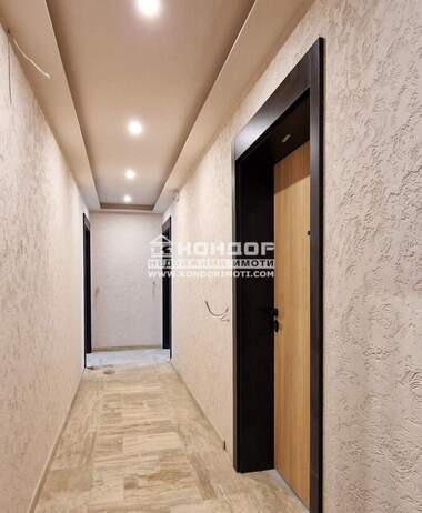 Vânzare - Apartament în Hristo Smirnenski,  Plovdiv