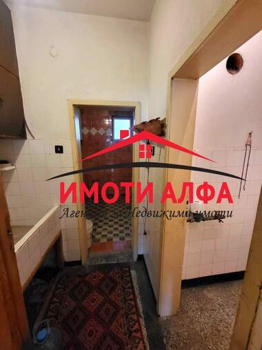 Продажа - Этаж дома в Овчарски,  Хасково