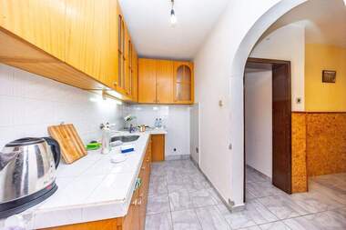 For sale - Apartment in 9-ti kvartal,  Pleven