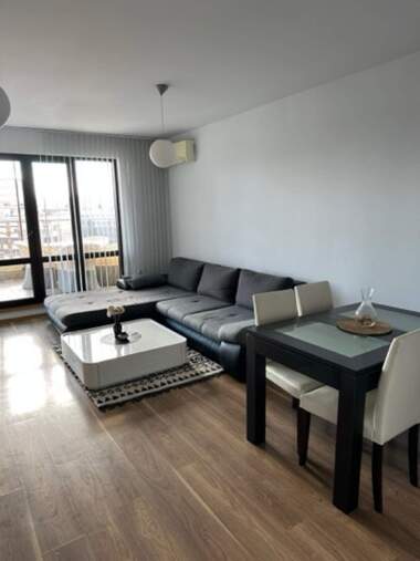 Verkauf - Wohnung in Oswobojdenie,  Razgrad