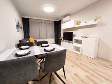 Miete - Wohnung in Bratia Miladinowi,  Burgas