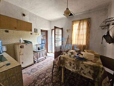 Продажба - Къща в Драгомирово,  Велико Търново