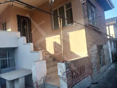 Продажа - Дом в Перущица,  Пловдив