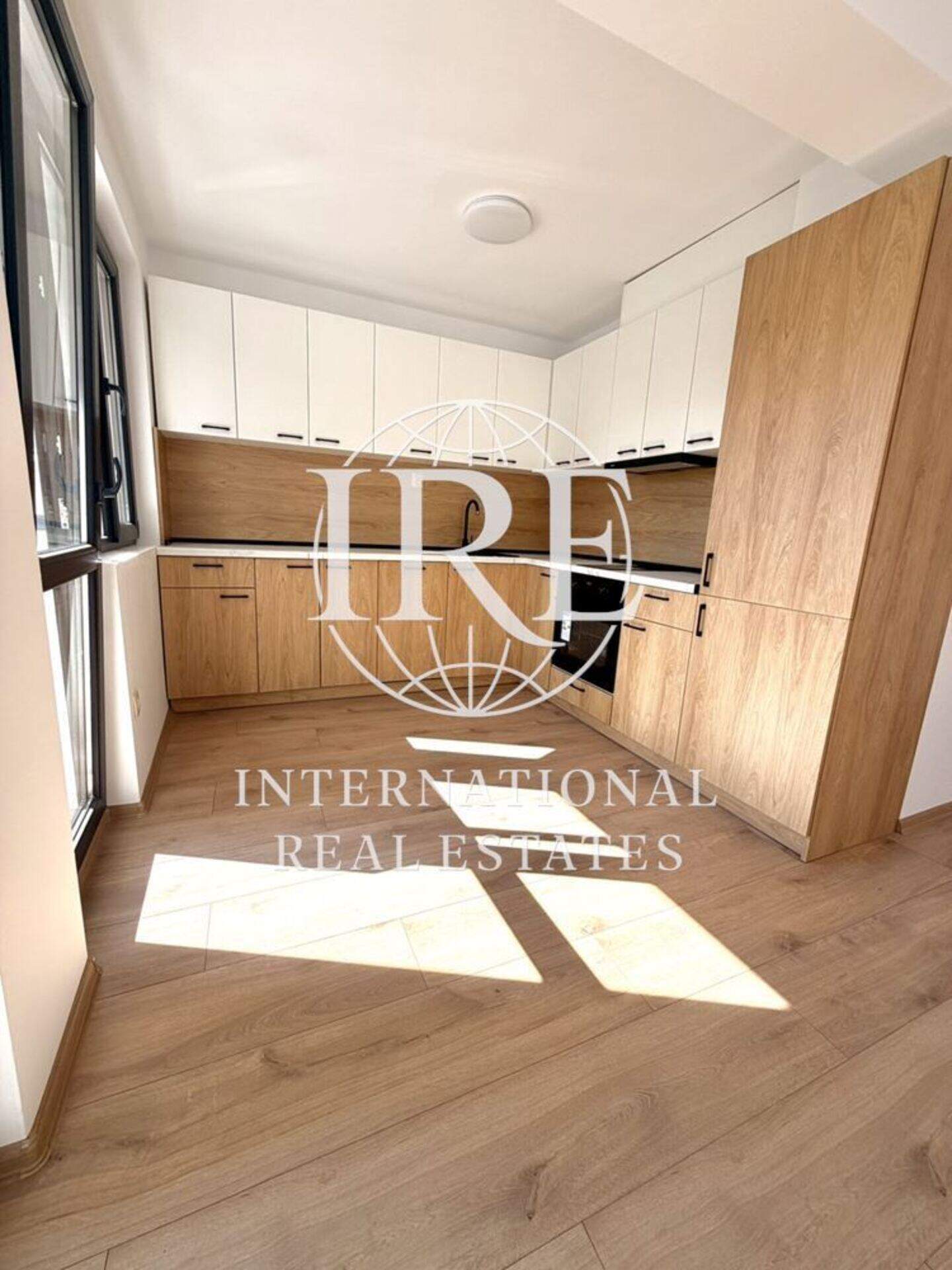 2 bedroom Apartment in Kolhozen pazar, Varna – photo 2