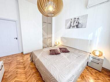 Verkauf - Wohnung in Center,  Sovia