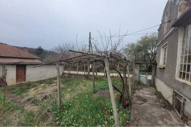 Продажба - Къща в Добромирка,  Габрово