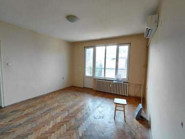 Închiriere - Apartament în Suhata reka,  Sofia