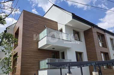 Vânzare - Apartament în Boiana,  Sofia