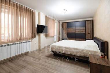 Продажба - Апартамент в Остромила,  Пловдив